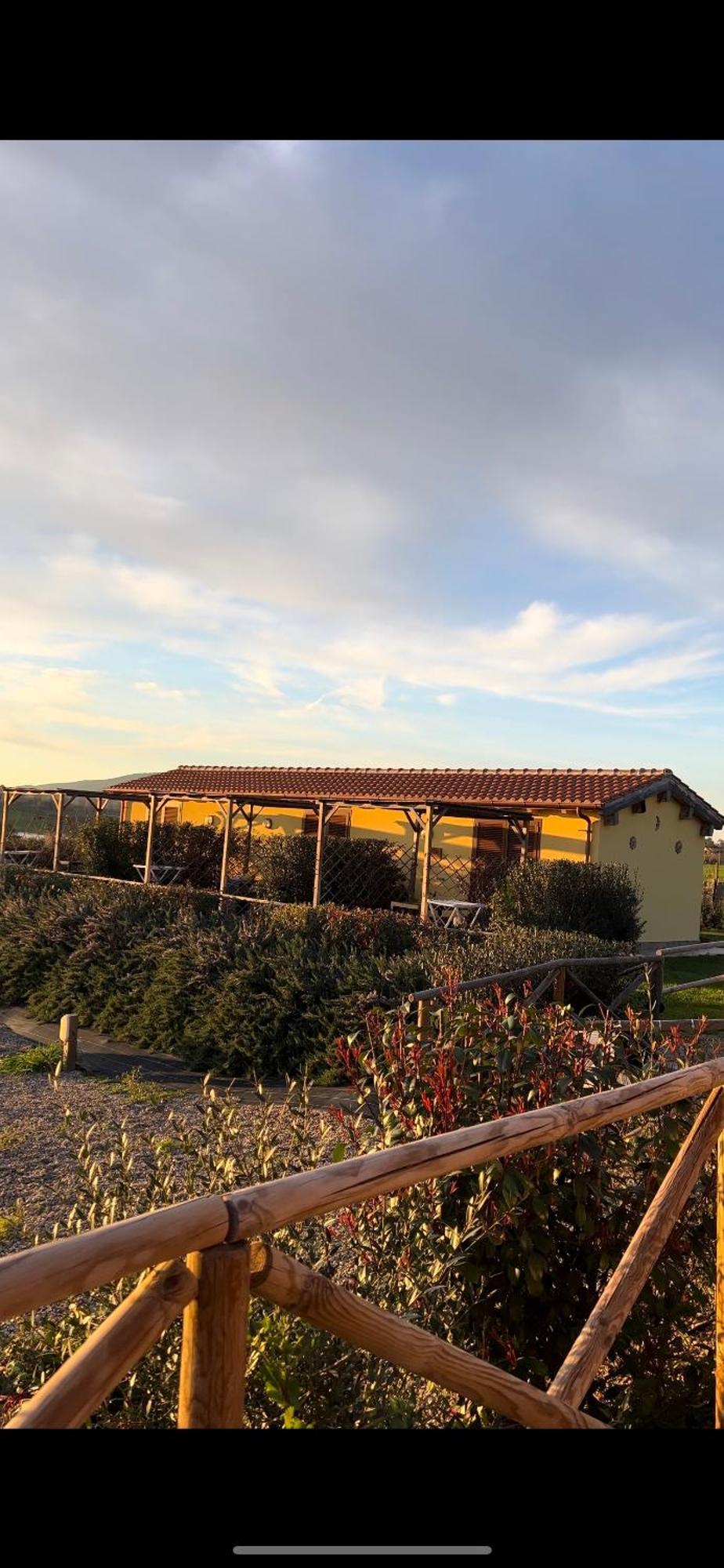 Il Melarancio Bed & Breakfast Pescia Romana Dış mekan fotoğraf