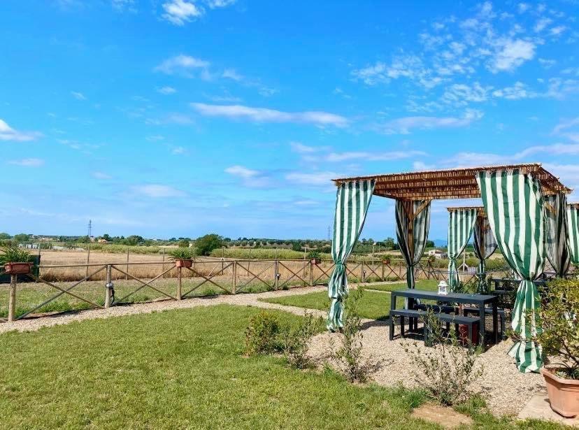 Il Melarancio Bed & Breakfast Pescia Romana Dış mekan fotoğraf