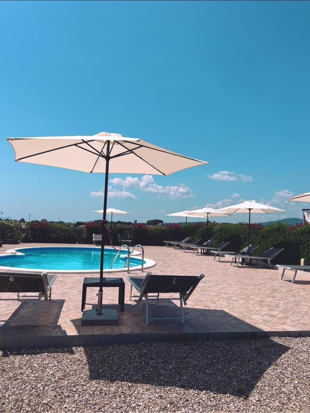 Il Melarancio Bed & Breakfast Pescia Romana Dış mekan fotoğraf